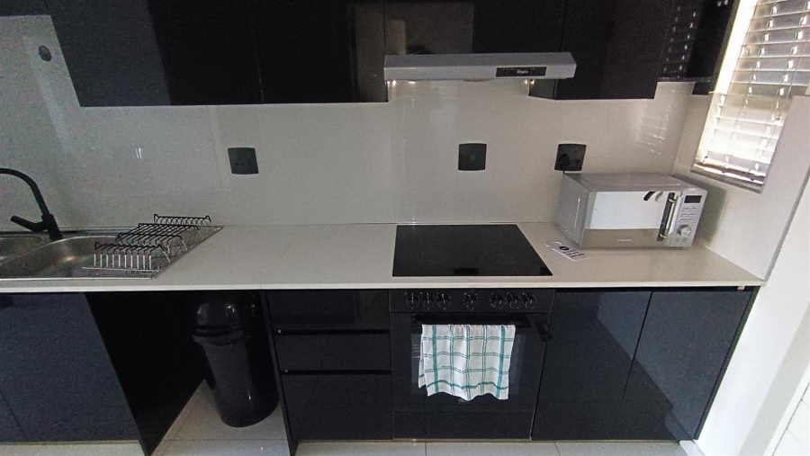 2 Bedroom Property for Sale in Table View Western Cape